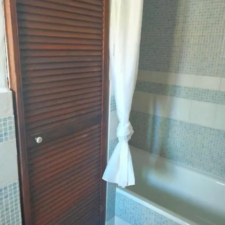 Rosa Meravigliosa Con Piscina Interna Villa *